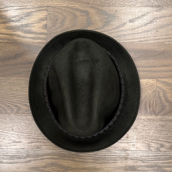 Stylish Dark Green Fedora with Studded Band- 100% wool from Hollywood Trading Co - Picture 3 of 6